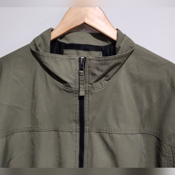 Duluth Trading Men's Olive Green Full-Zip Windbreaker/Golf Jacket, Size Large - Picture 4 of 9
